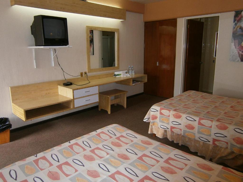 Hotel Fenix Zamora de Hidalgo Room photo